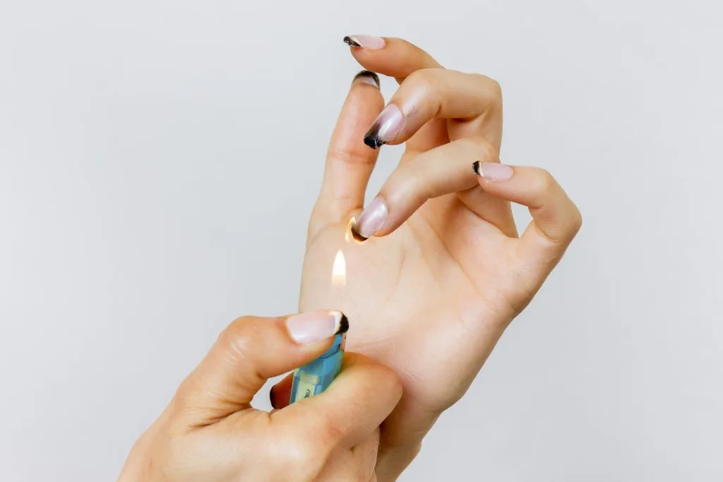 Finger Fire, artwork by Mitra Saboury